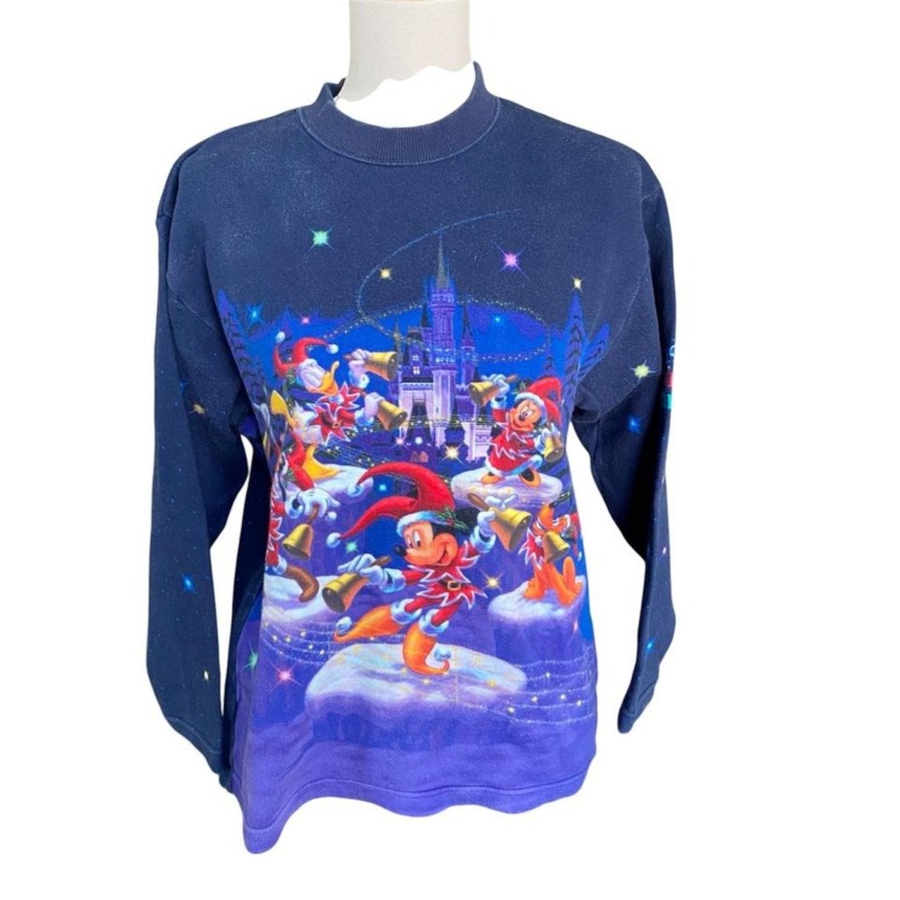 Vintage Tokyo Disneyland‎ 1998 Christmas fantasy sweatshirt